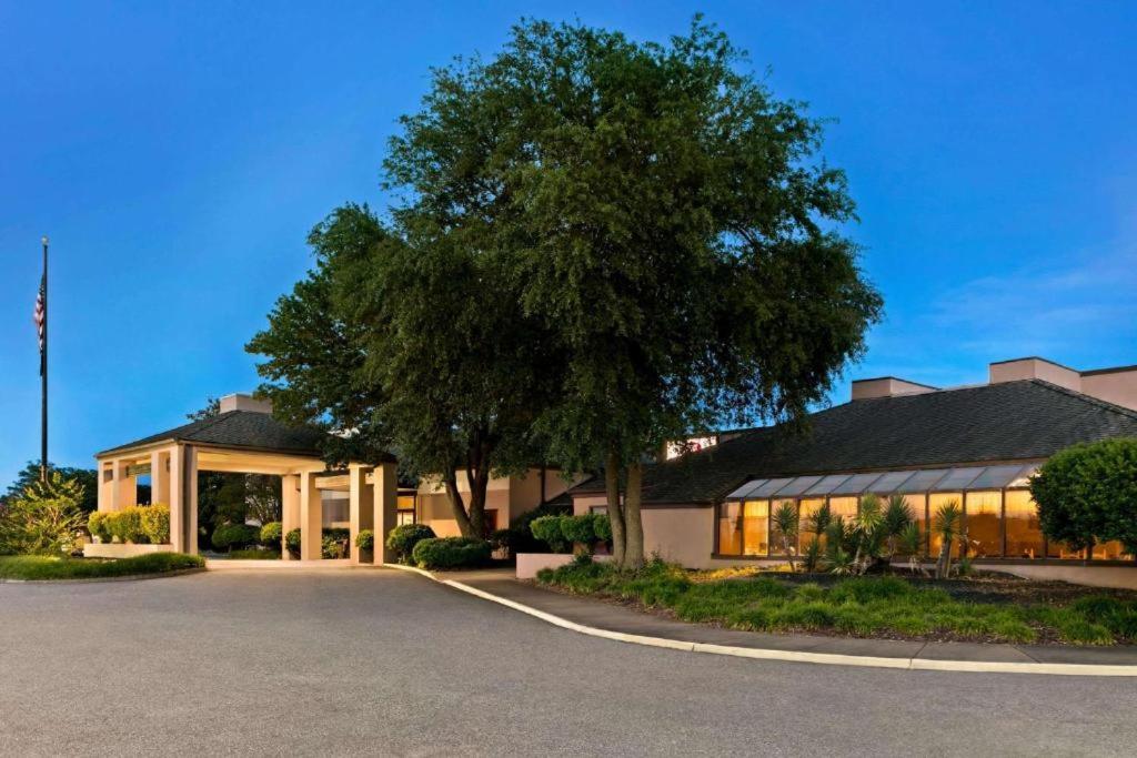 Comfort Inn & Suites Prince George - Fort Gregg Exterior photo